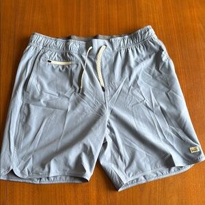 NWOT Vuori Light Blue Athletic Shorts (Men’s Large)